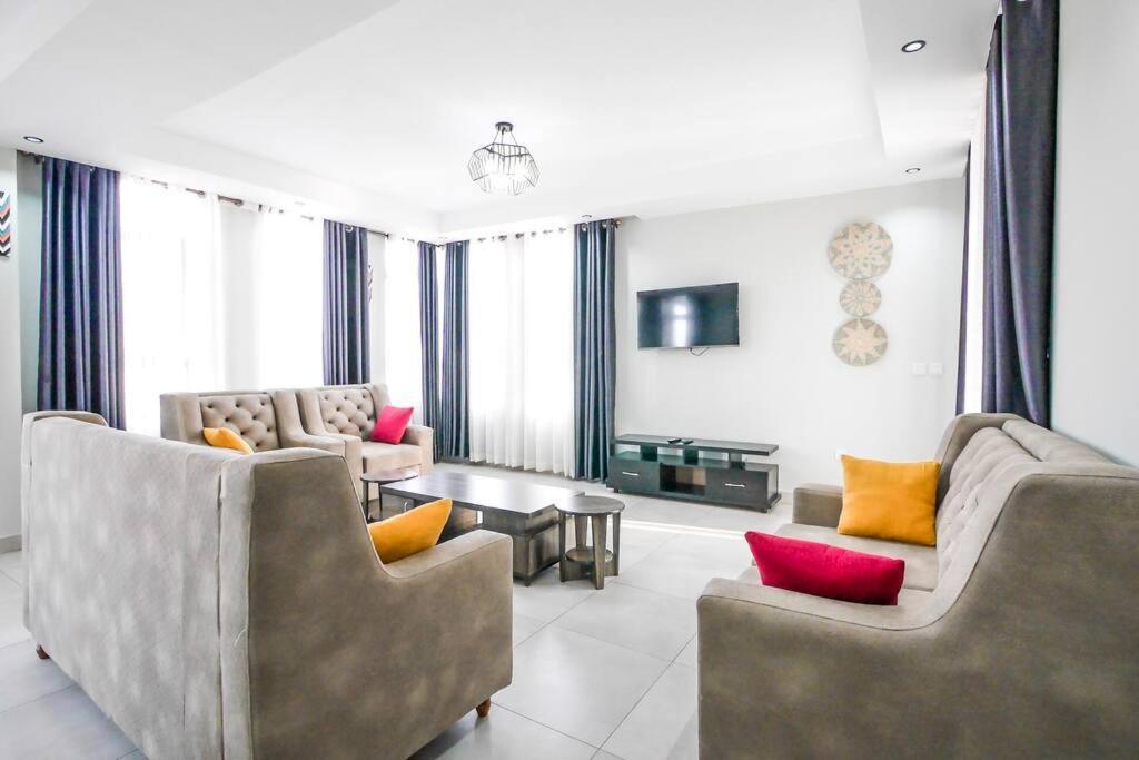 Ultra Modern Apartment In Nyarutarama Кигали Экстерьер фото